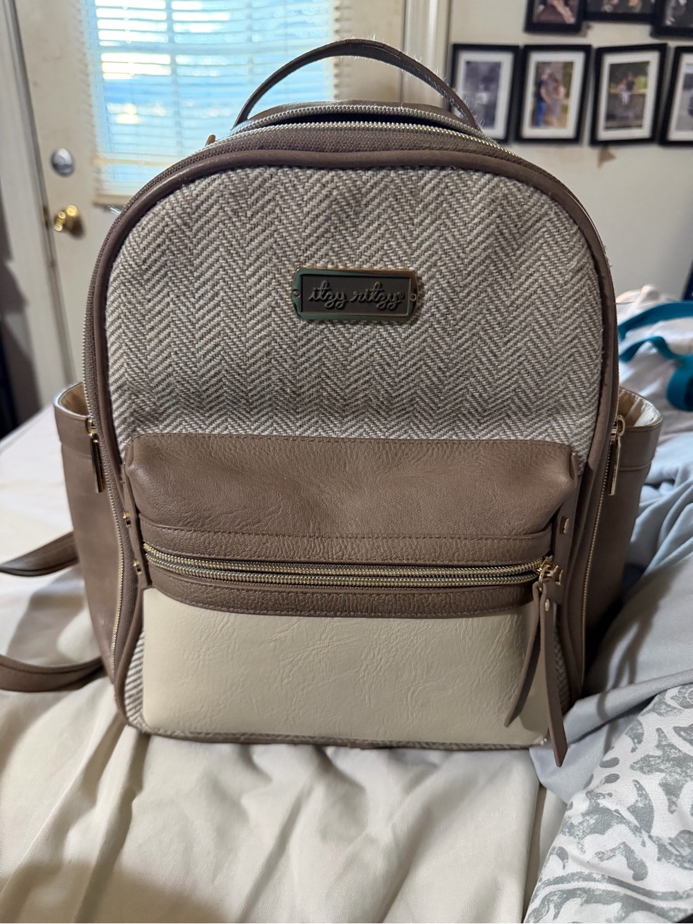 NWOT Itzy Ritzy Mini Bag